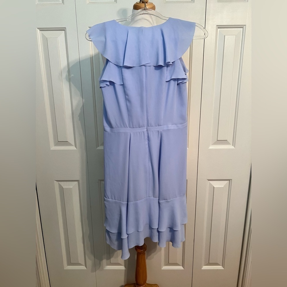 Banana Republic Baby Blue Ruffle dress size 2 - Picture 4 of 4